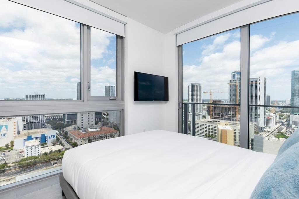 Amazing 2 Bedroom 30Th Floor Downtown Free Parking Miami Ngoại thất bức ảnh